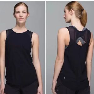 Lululemon Women’s Sculpt Tank II Black Size 8 Running Mesh UPF 50+ Protection